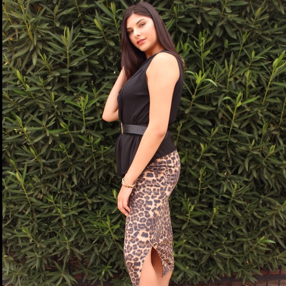 Leopard Print Pencil Skirt-LAST ONE - Picture 2 of 5